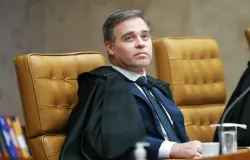Mendon�a e Fux denunciam 'PF paralela' em julgamento que pode investigar Moraes