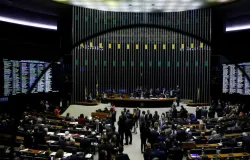 Congresso divide opini�es sobre fim do foro especial ap�s crise do Banco Master