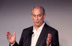 Ciro Gomes tenta voltar ao governo do Cear� ap�s 30 anos fora do cargo