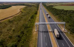 Transporte vira a chave: setor cresce e encerra dois trimestres de queda