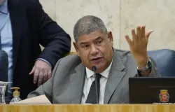 Ex-vereador da C�mara de S�o Paulo se entrega � pol�cia ap�s opera��o contra PCC
