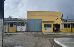 Funcion�rio de pris�o da Bahia � pego tentando levar drogas escondidas na cal�a