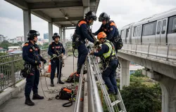 Metr� e Bombeiros treinam resgate em altura na Linha 17