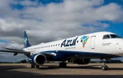 Problema no GPS de avi�es da Embraer deixa frota da Azul paralisada no Brasil