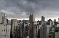 Tempo inst�vel e risco de chuva forte em S�o Paulo nesta quarta-feira
