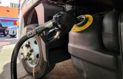 Governo decide prorrogar subs�dio de R$ 2,12 no diesel por mais 30 dias