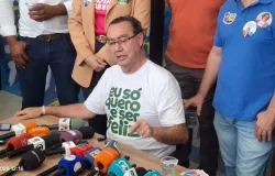 Candidato � Presid�ncia promete aliviar juros do agro e cortar impostos em visita a Cuiab�