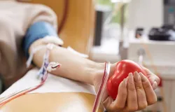 �nibus do Hemocentro leva coleta de sangue a dois pontos de Cuiab�