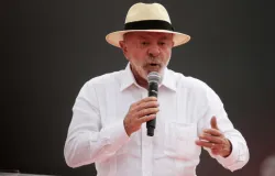 Campanha de Lula acha que queda nas pesquisas acabou e aposta no desgaste de Fl�vio