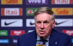 Ancelotti promove mudan�as e escala Raphinha como centroavante contra a Austr�lia