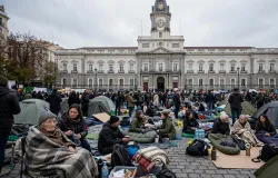 Madri: 3 dias de protesto ap�s idosa ser expulsa de casa por fundo de investimento