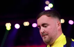 Choque no darts: L�der mundial Luke Littler � eliminado na primeira rodada