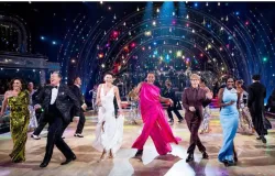 Famosa bailarina some do programa The Masked Singer ap�s gravidez