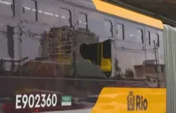 Bala perdida mata passageiro de �nibus durante opera��o policial no Rio