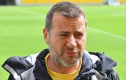 Dono de time de futebol da Bulg�ria � encontrado morto por tiro em sua casa