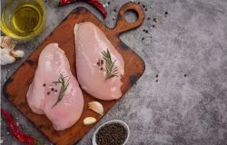 Pre�o do frango tem maior alta desde 2022, mas produtor de ovos perde poder de compra