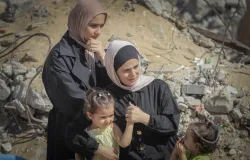 Ataque de Israel em Gaza mata 5, incluindo m�e e filha crist�s