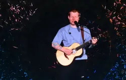 Ed Sheeran chama �dolo para show ap�s pol�mica pol�tica em sua turn�