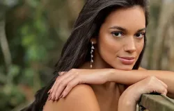 Alane Dias volta a ser a musa da Grande Rio no Carnaval 2027