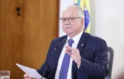 Fl�vio Bolsonaro e Lula t�m encontros com presidente do STF ap�s 1� turno