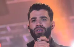 Gusttavo Lima paga indeniza��o ap�s expor f� que fez gesto de Lula em show