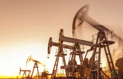 Petroleo dispara para US$ 105 com medo de ataque dos EUA ao Ira