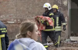 Ataque a �nibus na Ucr�nia mata 30 pessoas e causa p�nico na regi�o