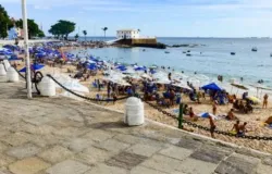 Bahia: 27 praias de Salvador n�o t�m condi��es de banho no feriado de Nossa Senhora Aparecida
