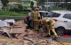 Colis�o na BR-393 no Rio de Janeiro mata cinco pessoas e deixa nove feridos