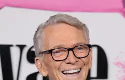 Bob Mackie morre ap�s queda causar traumatismo craniano, revela certificado