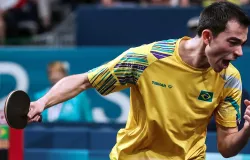Calderano faz hist�ria: vence favorito Lebrun e avan�a � semi do Smash China
