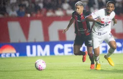 Vit�ria perde para o S�o Paulo no Morumbis, segue sem vencer fora e mant�m tabu no Brasileir�o