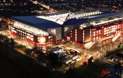 Manchester City sofre vaias e provoca��es pesadas em Liverpool ap�s condena��o por fraude financeira