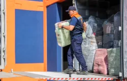 Governo de SP envia ajuda �s fam�lias de Cruzeiro ap�s enchentes