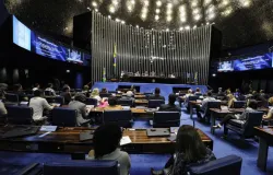 Fim da escala 6x1: Senado debate redu��o da jornada de trabalho nesta ter�a-feira