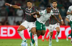 Jhon Arias responde �s vaias no Maracan�: 'As pessoas t�m amn�sia'