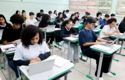 SP far� primeiro simulado para 325 mil alunos se prepararem para Prov�o e Enem