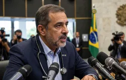 Congresso aprova: s� ter� diploma de m�dico quem passar no novo Enamed