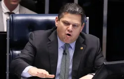 Fim da escala 6x1: Davi Alcolumbre sanciona nova lei de trabalho nesta sexta