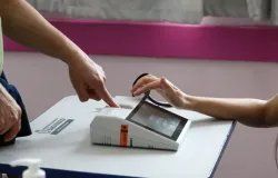 Mais de 4 mil eleitores com local de vota��o trocado no 2� turno: veja como conferir o novo endere�o