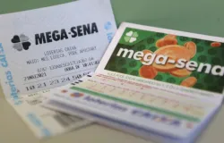 Sem vencedores, Mega-Sena acumula e vai a R$ 185 milh�es neste domingo