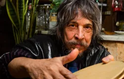F�s podem se despedir de Benito di Paula em vel�rio aberto no Theatro Municipal de S�o Paulo