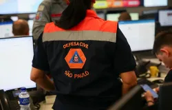 SP treina 3,5 mil agentes da Defesa Civil para enfrentar tempestades e calor extremo do El Ni�o