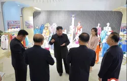 Cor�ia do Norte prova que ditador est� vivo ap�s boato de morte por hemorragia cerebral