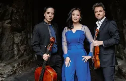 Trio de c�mara com instrumentos de 300 anos toca em Salvador
