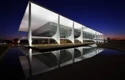 Brasil s� teve tr�s presidentes reeleitos: quem foram?