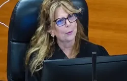 Ju�za dos EUA questiona suspeito de agress�o sobre como fazer um bom bife durante audi�ncia