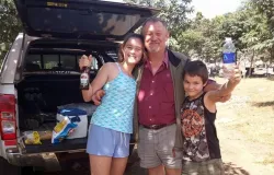 Filha brit�nica revela detalhes devastadores da morte do pai esmagado por elefante em zarpaz