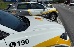 Homem � preso com maconha escondida na moto ap�s fugir de blitz na Rodovia dos Imigrantes