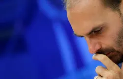 Eduardo Bolsonaro pede ao mundo que n�o aceite a vit�ria de Lula